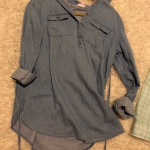 Cute small maturity shirt with tie XS